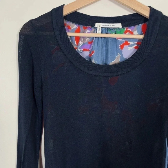 10 Crosby Derek Lam  Floral Back Navy Sweater - Picture 6 of 14